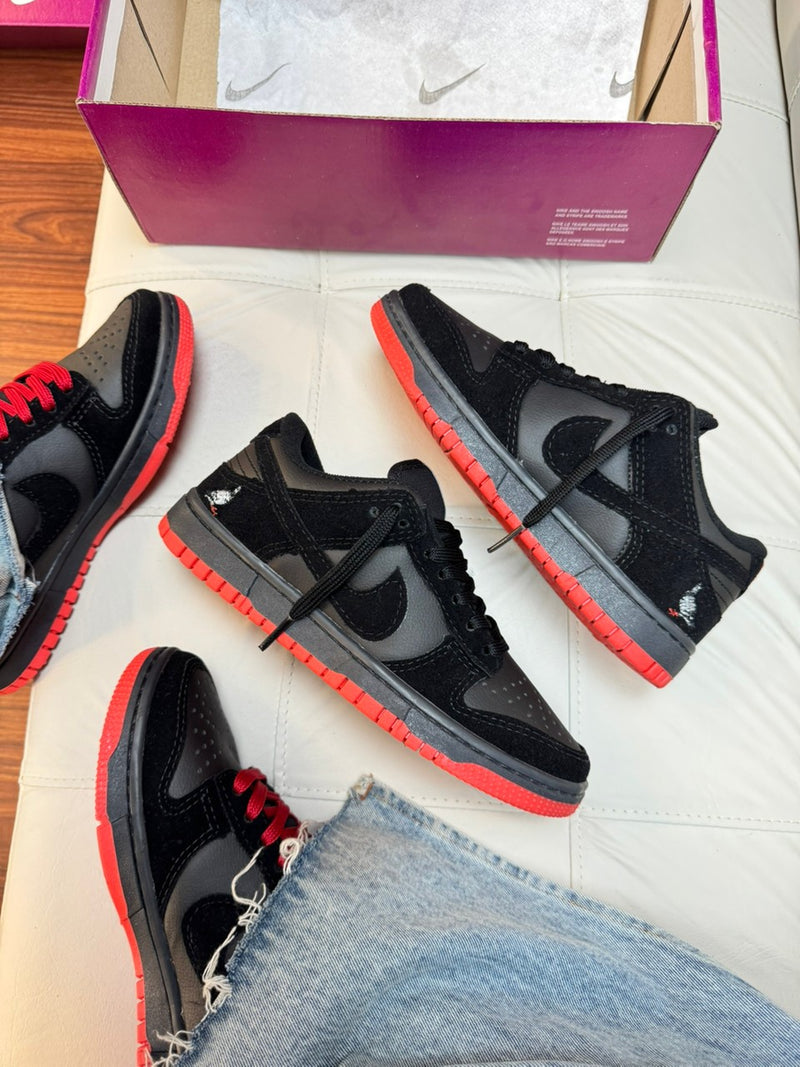 Nike SB Dunk Staple Black Pigeon - 36 ao 43